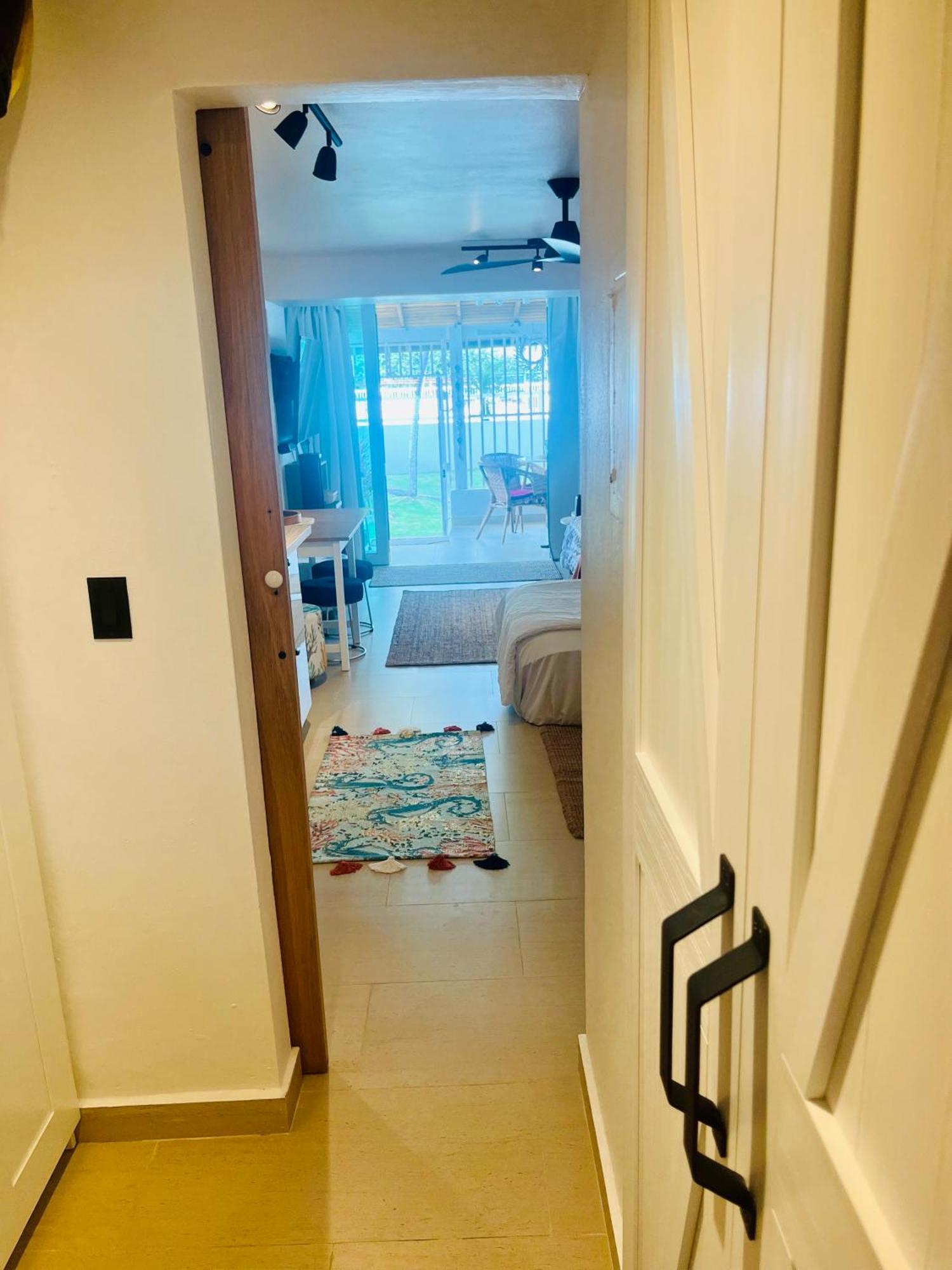 Isla Verde Frente A La Playa Y Piscina, Centrico Y Accesible San Juan Bagian luar foto